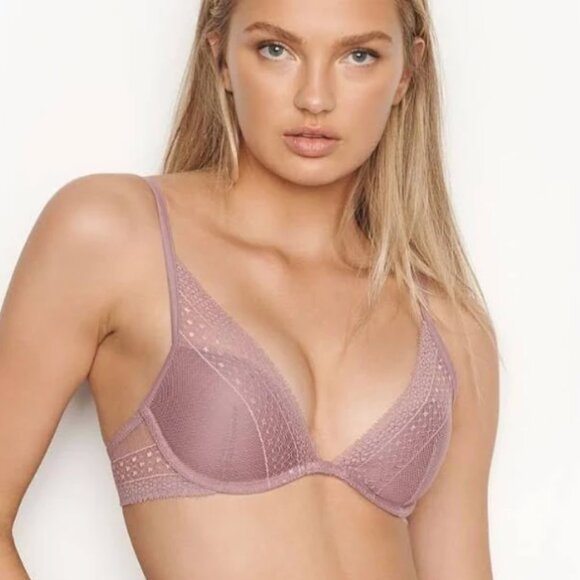 Victoria's Secret Other - NWOT - Victoria's Secret Lightly Lined Lace Plunge Bra in Purple/Mauve - 32DDD